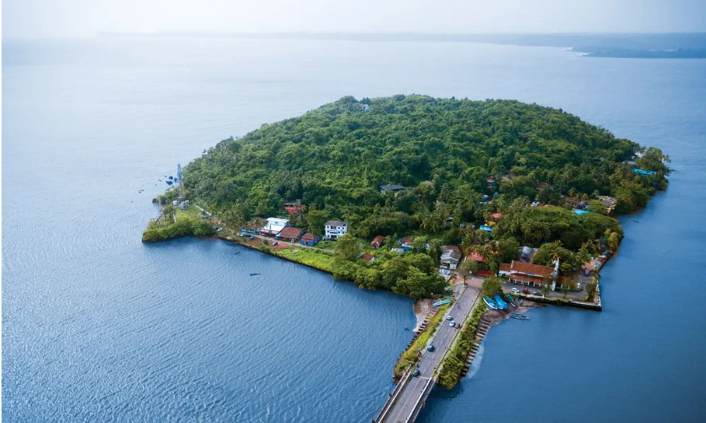 Divar Island